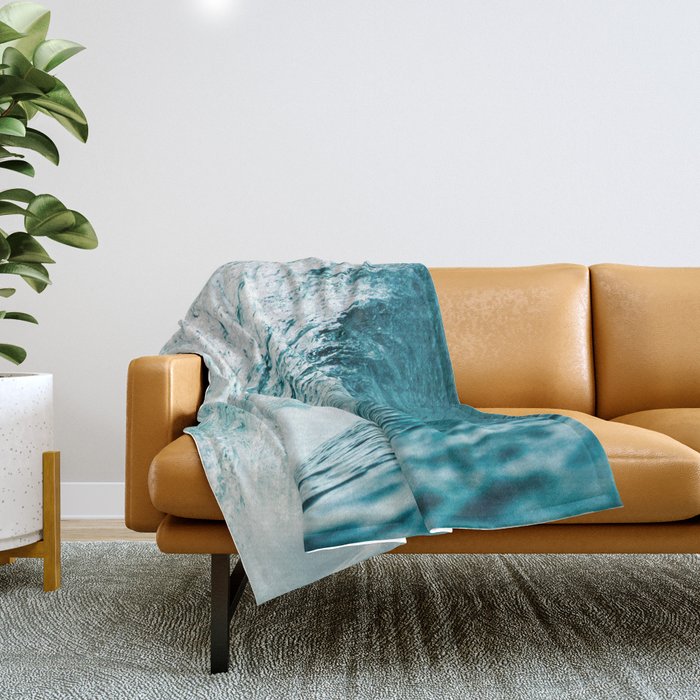 The Wave Throw Blanket Gallery Image 1
