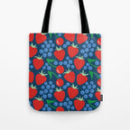 Strawberry pattern Tote Bag Gallery Image 1