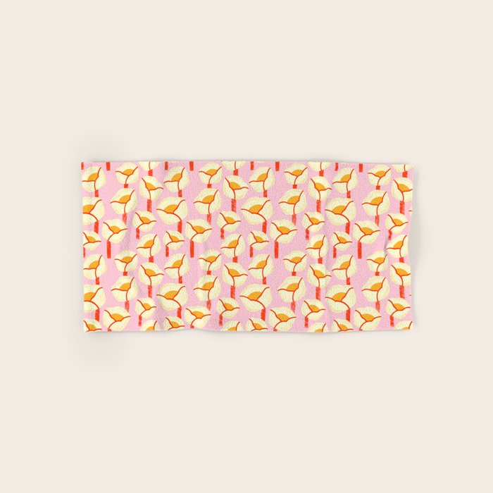 Chunky Blooms - Pink Bath Towel Gallery Image 1
