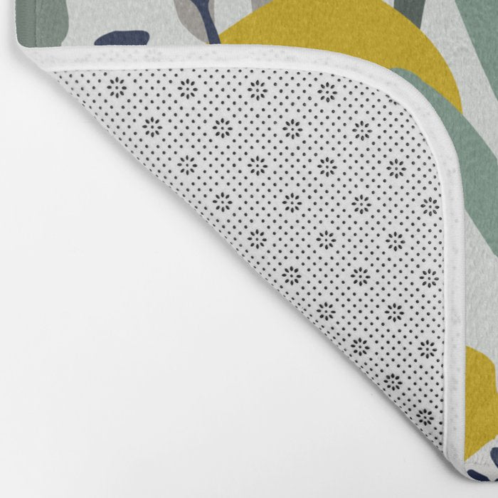 Cozy collection: mix and match happy florals Flower love 1 Bath Mat Gallery Image 2