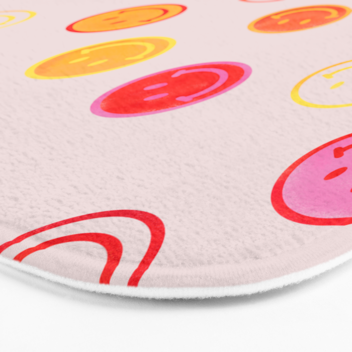 Smiling Faces Pattern Bath Mat Gallery Image 3