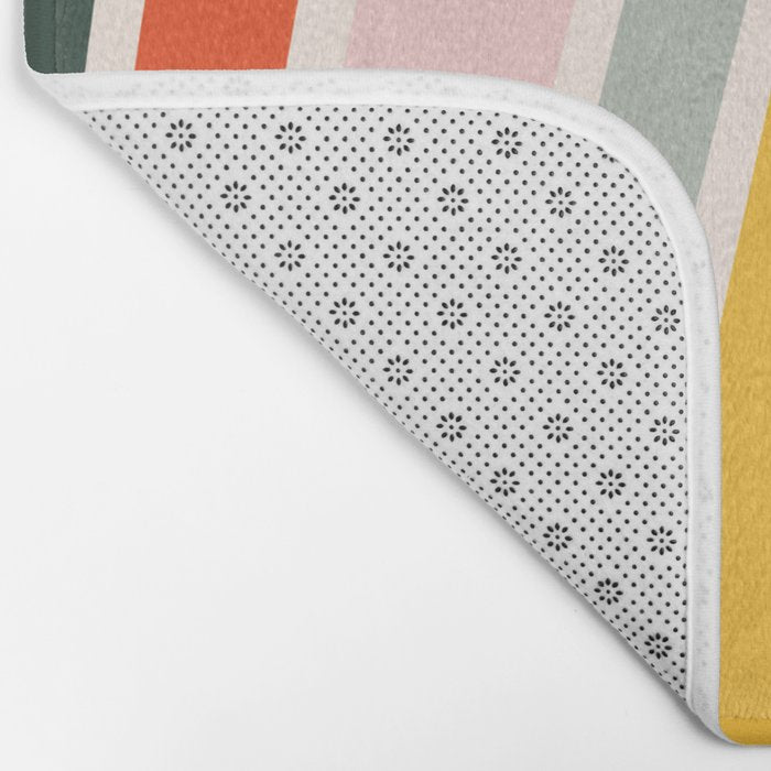 70s Vintage Rainbow Bath Mat Gallery Image 2