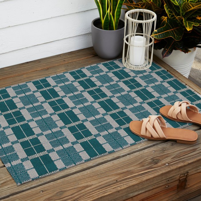 Woven Checker Outdoor Rug Gallery Image 2