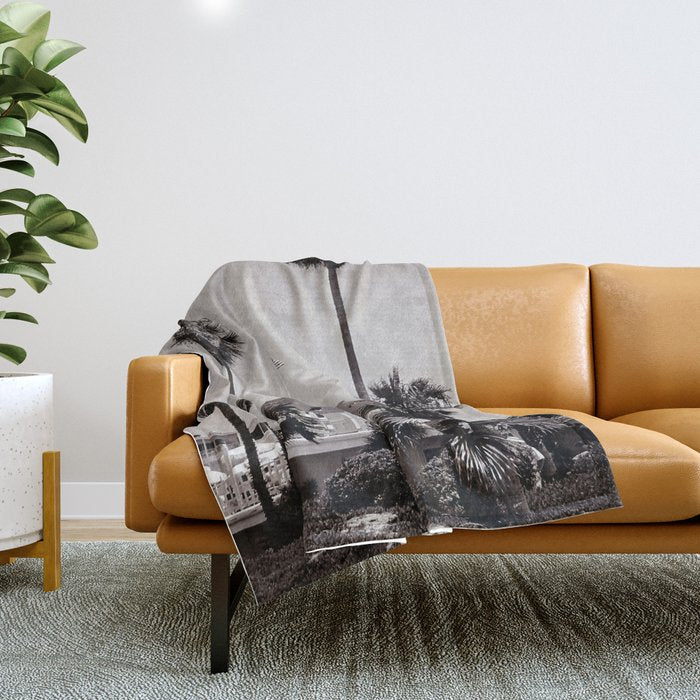 Hotel Del Coronado Throw Blanket Gallery Image 1