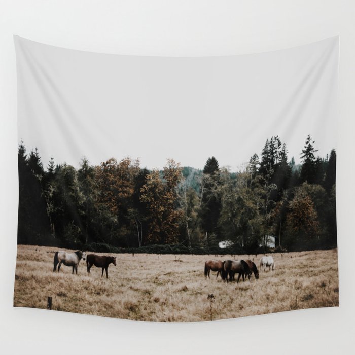Horses Wall Tapestry Gallery Image 4