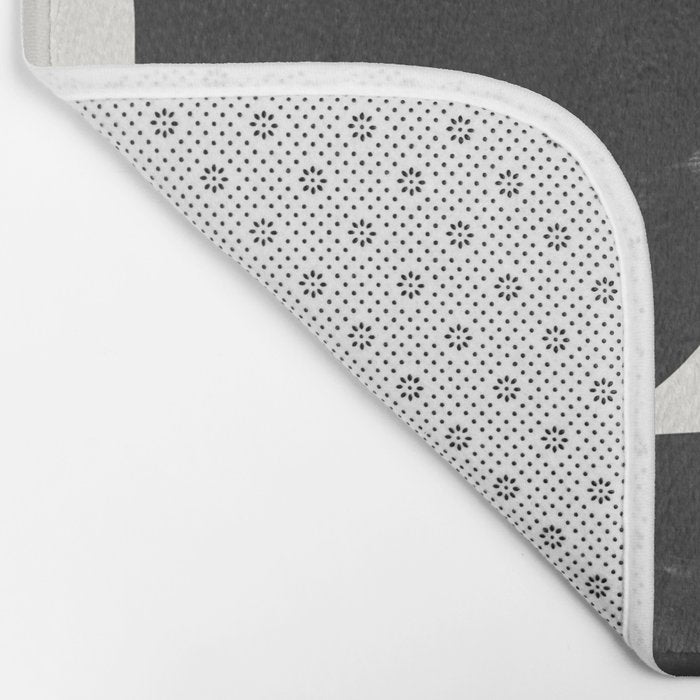 Minimal Plant Bath Mat Gallery Image 2