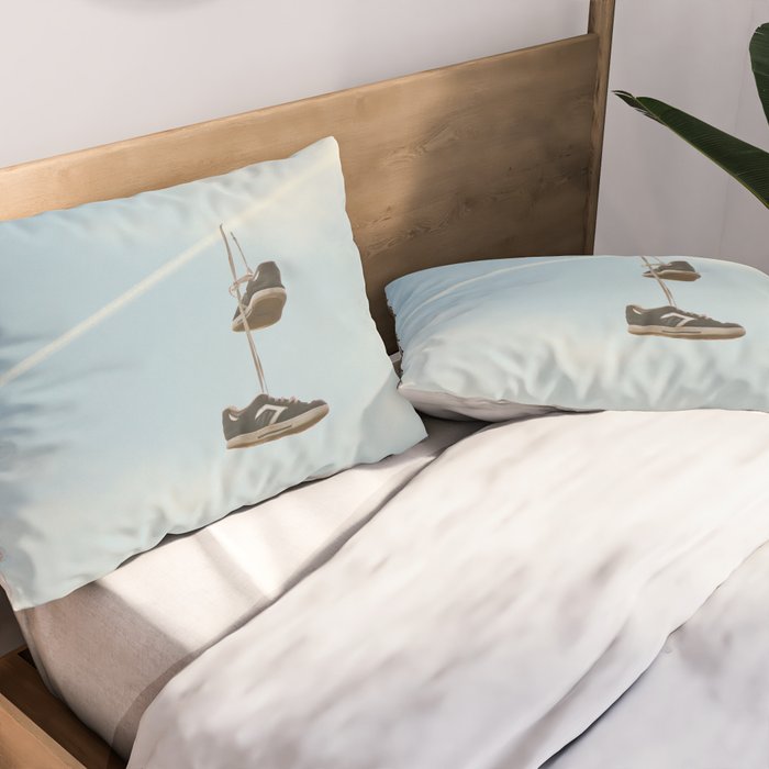 Hang'n there - Skyline Pillow Sham Gallery Image 2