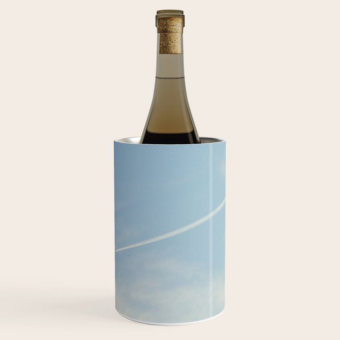 Hang'n there - Skyline Wine Chiller Gallery Image 2