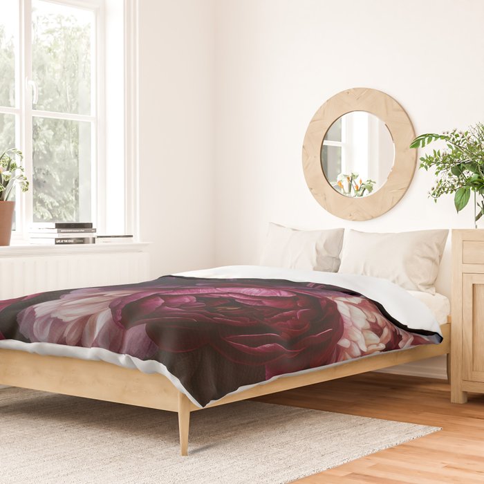 Nostalgic Lush Baroque Night Flowers Duvet Cover Gallery Image 2