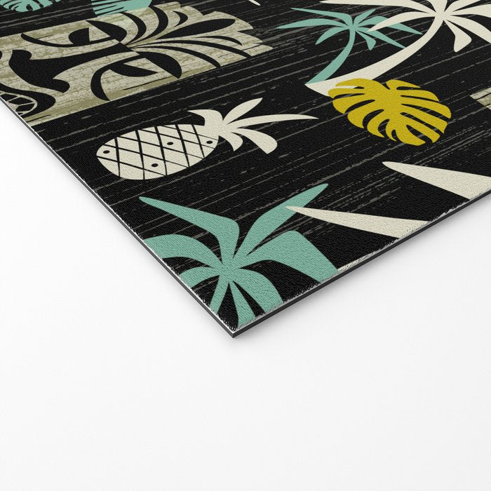 Island Tiki - Black Welcome Mat Gallery Image 2