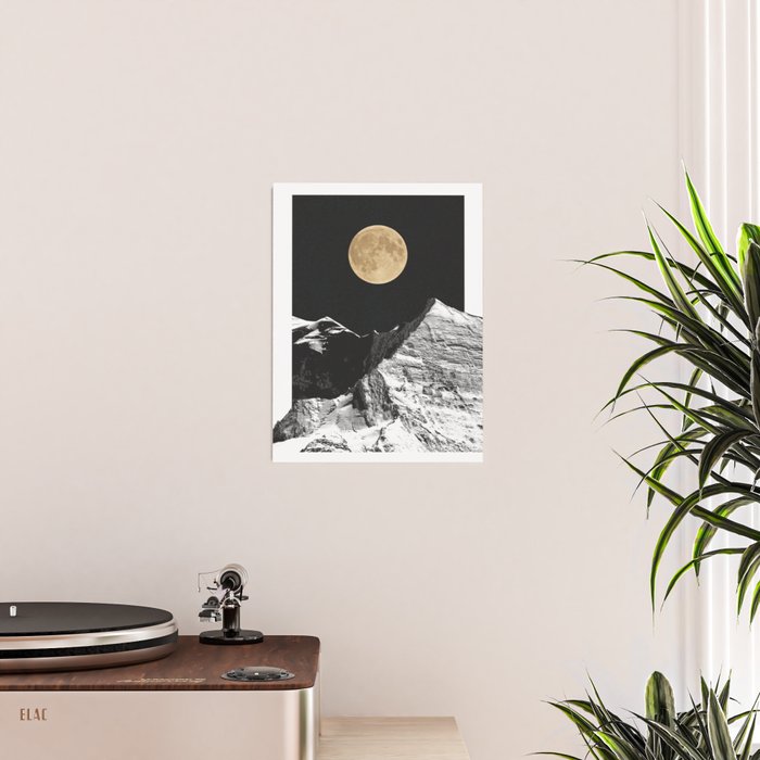 golden moon Poster Gallery Image 2