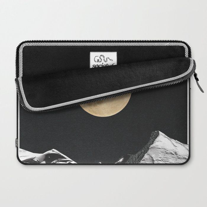 golden moon Laptop Sleeve Gallery Image 2
