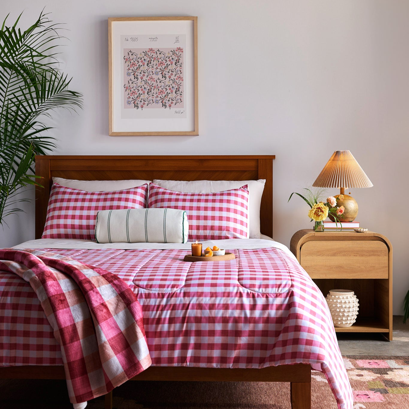 Society6 ケース Monochromatic Love by M Studio Amazon.com: Moon And Flowers Vintage Block Print Style Art