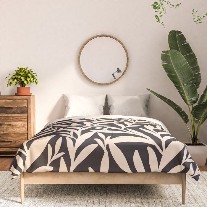 Black and White Leaves 2  Comforter Gallery Image 3