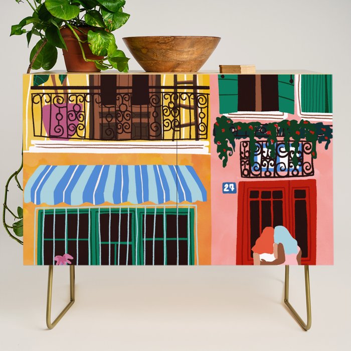 I wanna hold your hand Credenza Gallery Image 1