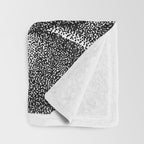 Gonza - NOODDOOD Throw Blanket Gallery Image 3