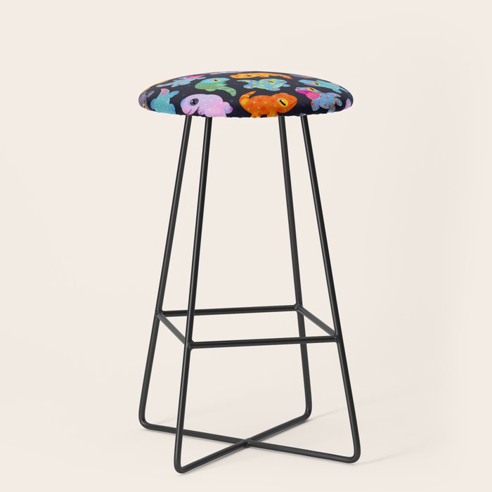 Tokay gecko - dark Stool Gallery Image 1