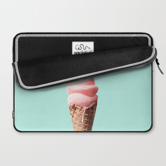 FLAMINGO CONE Laptop Sleeve Gallery Image 2