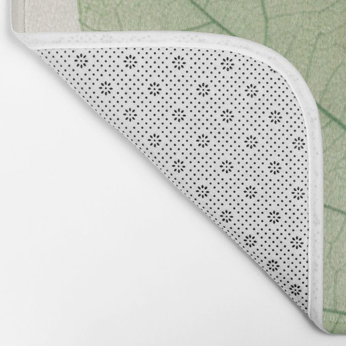 Oak Leaf Bath Mat Gallery Image 2