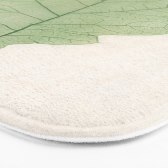 Oak Leaf Bath Mat Gallery Image 3