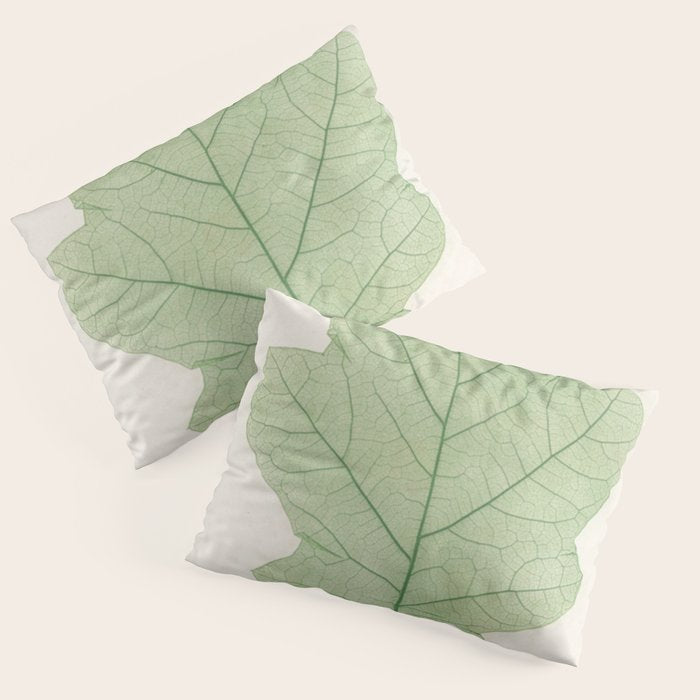Oak Leaf Pillow Sham Gallery Image 1