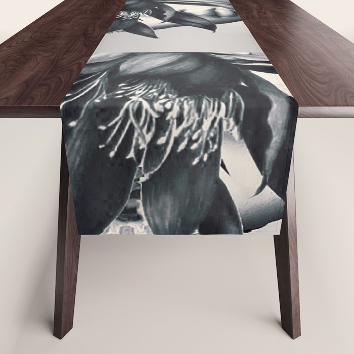 Inner beauty  22 Table Runner Gallery Image 1