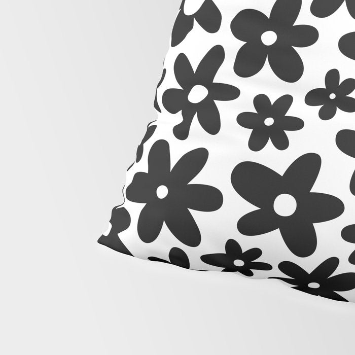 Black and white retro flower pattern Pillow Sham Gallery Image 4