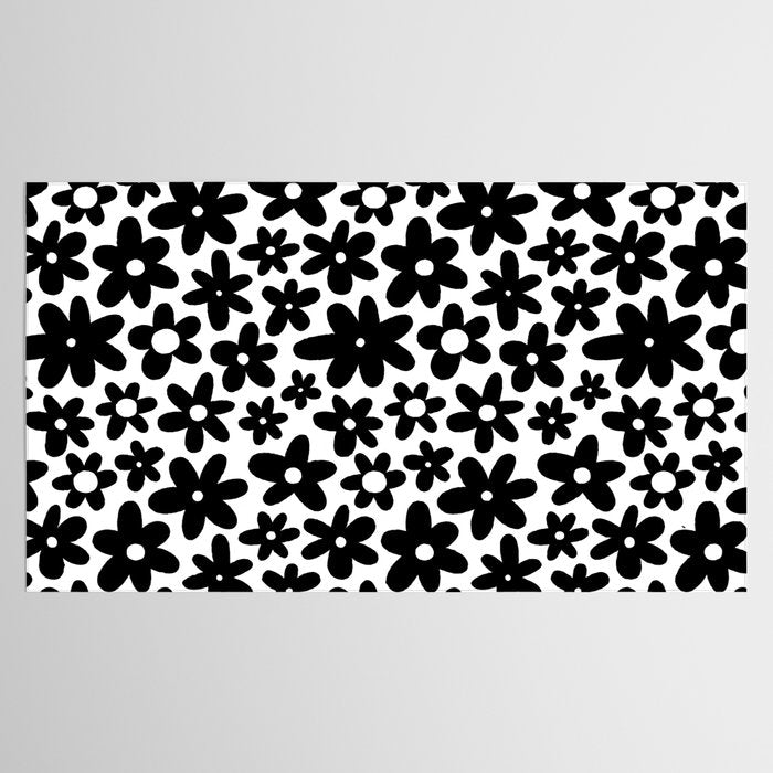 Black and white retro flower pattern Tablecloth Gallery Image 2