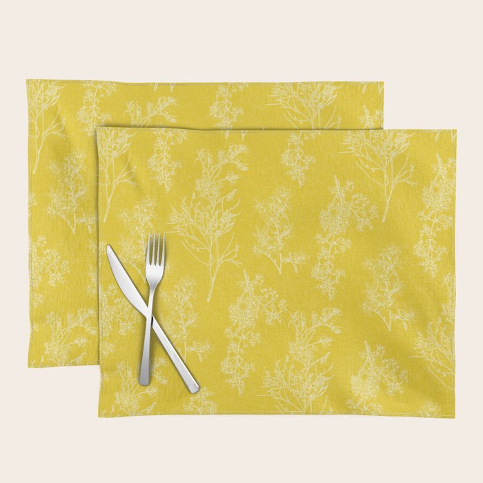 Vintage Style Botanical Cottage Textured Pattern in Yellow Placemat Gallery Image 1