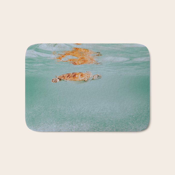 sea turtle ii Bath Mat Gallery Image 1