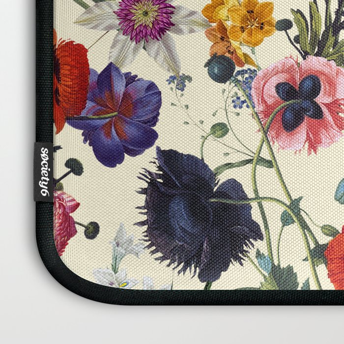 Secret Garden IV Laptop Sleeve Gallery Image 3