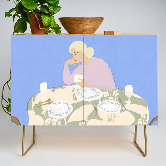 Lunch Credenza Gallery Image 1