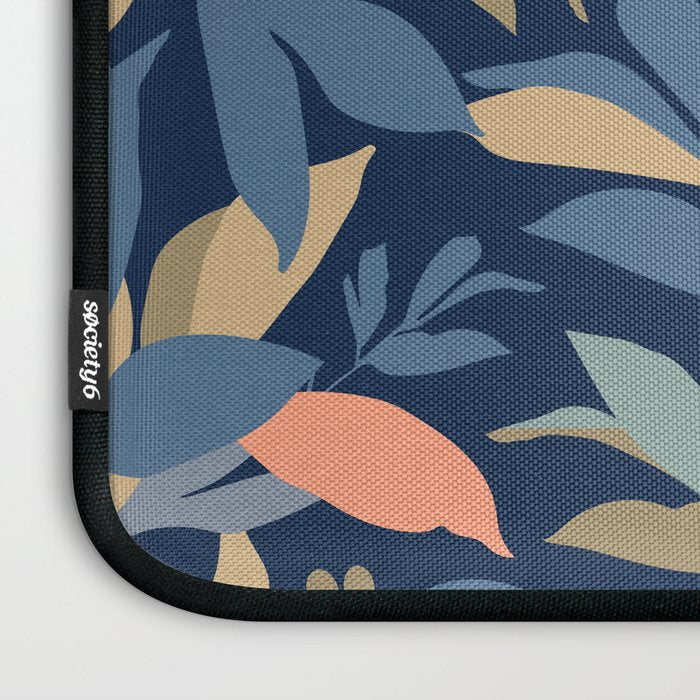 Leafy Garden Laptop Sleeve Gallery Image 3