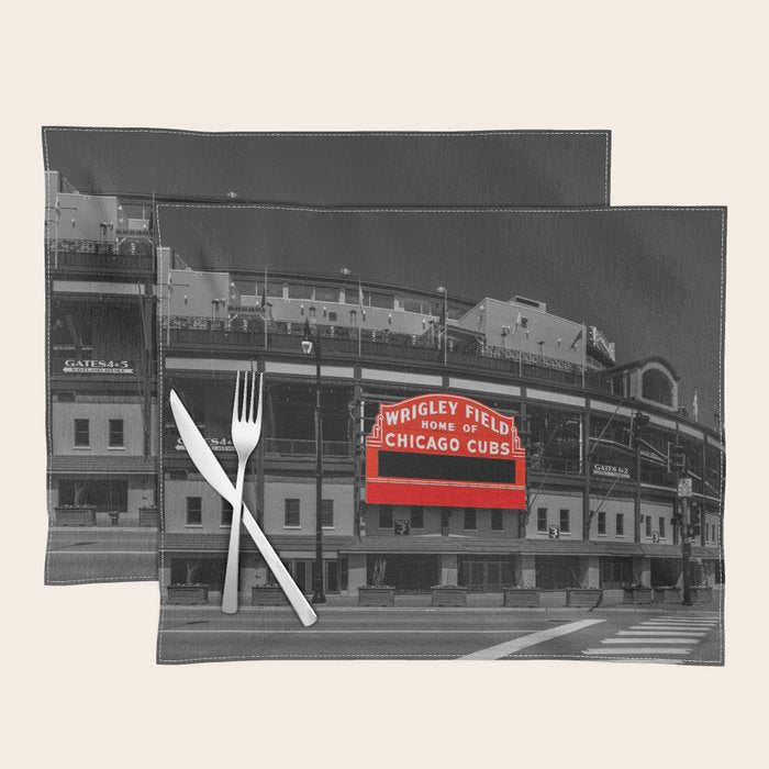 Read Red Placemat Gallery Image 1