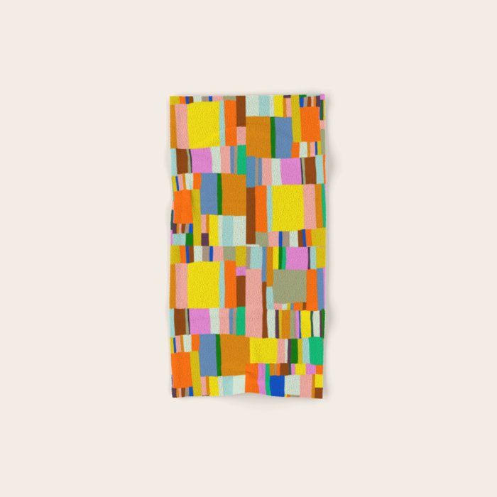 Colour play Bath Towel Gallery Image 1