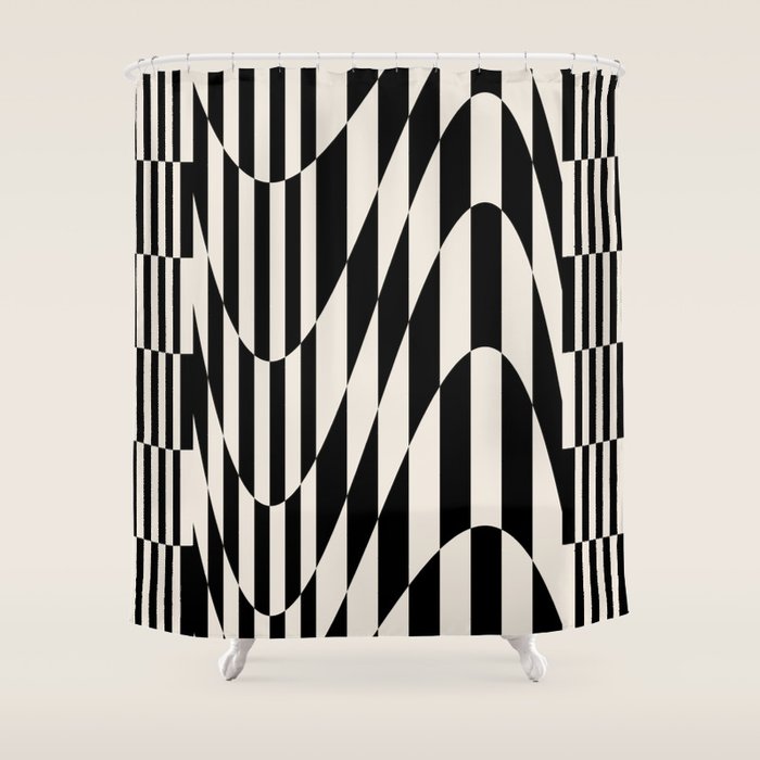 Grace checkered Shower Curtain Gallery Image 1