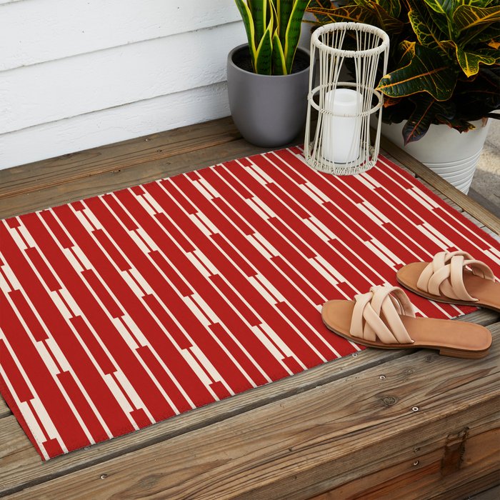 Geometric Striped Geo Chain Vertical Pattern in Red and Cream Outdoor Rug Gallery Image 2