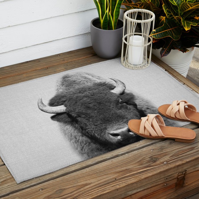 Buffalo - Black & White Outdoor Rug Gallery Image 2
