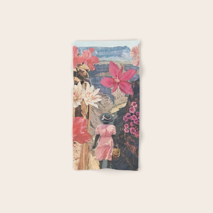 Desert Blooms Bath Towel Gallery Image 1