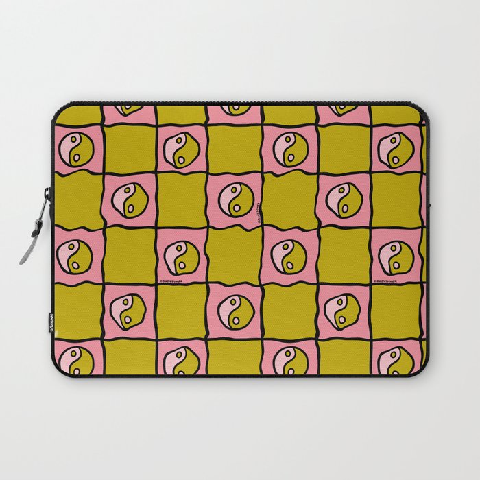 Green Ying Yang Checkered Print Laptop Sleeve Gallery Image 1