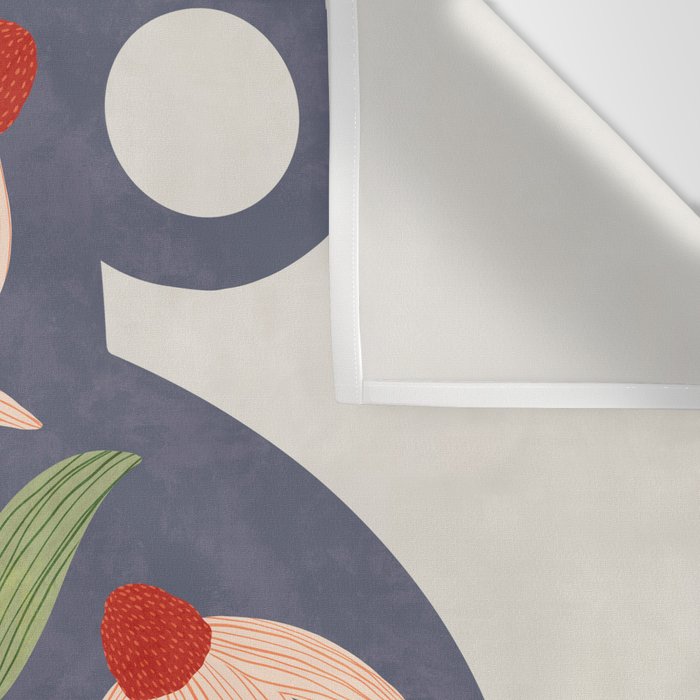 Vase of daisies Collection Wall Tapestry Gallery Image 3