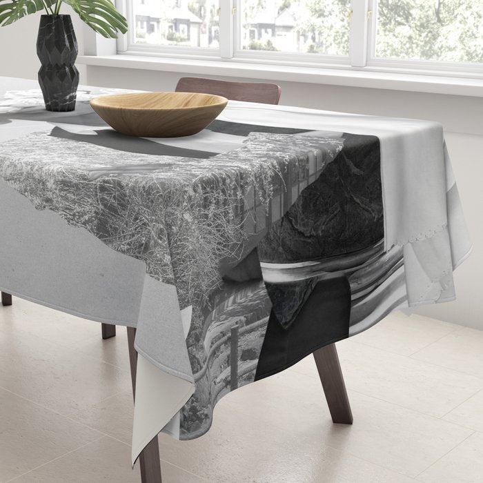 The power of your Contrast Tablecloth Gallery Image 3