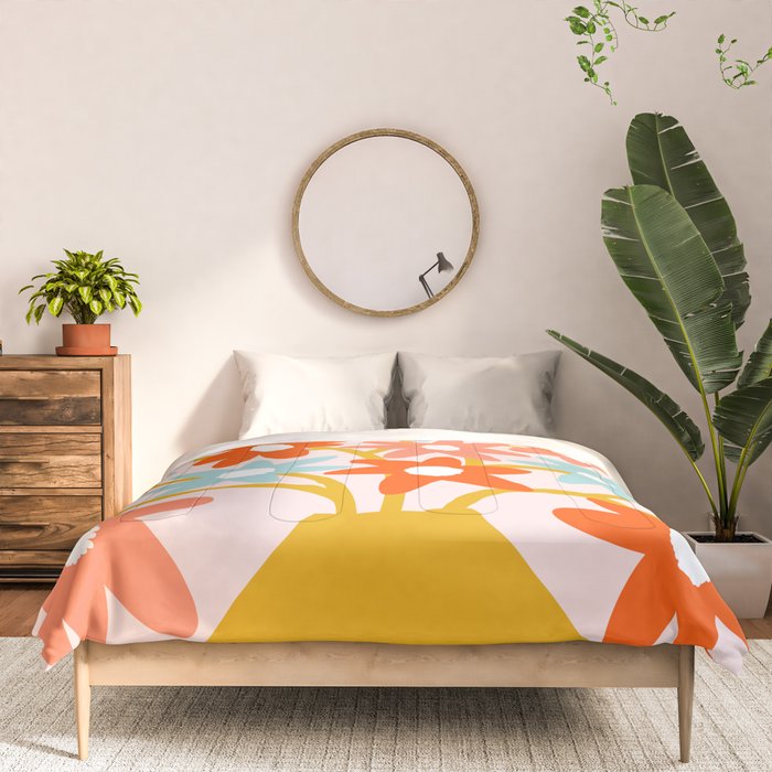 Sunny vase with Super Bloom Daisies Comforter Gallery Image 3