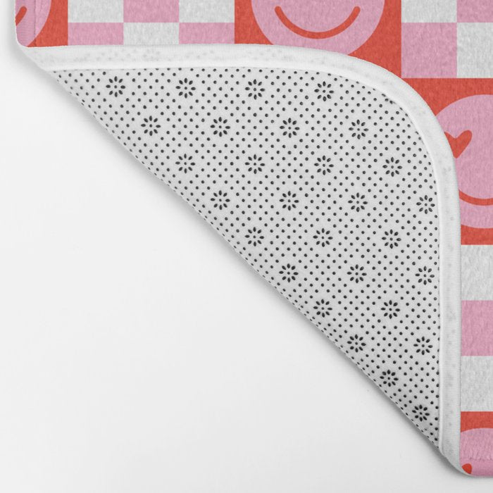 Retro love heart face checkered pattern Bath Mat Gallery Image 2