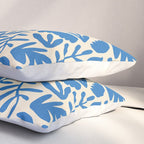Organic nature flower shape art pattern Pillow Sham Gallery Image 3