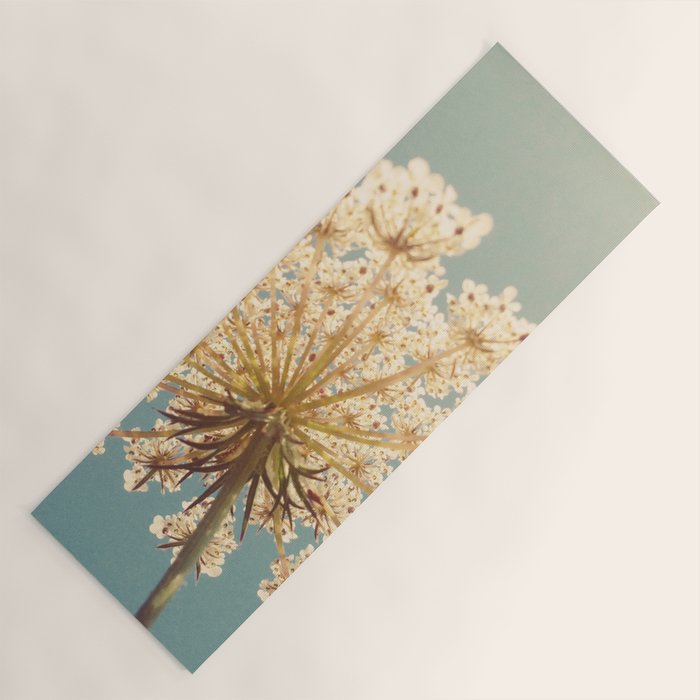Queen Anne's Lace Yoga Mat Gallery Image 1