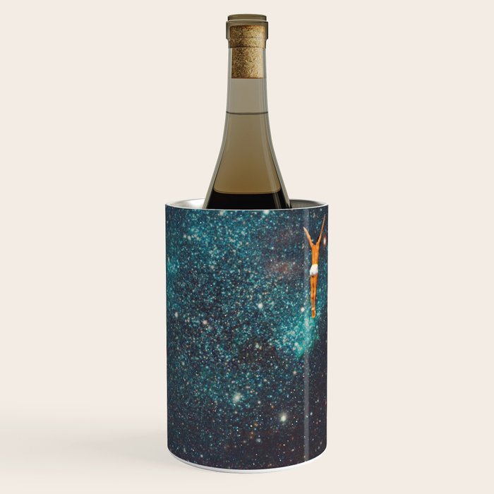 Dive into a Fresh World Wine Chiller Gallery Image 1