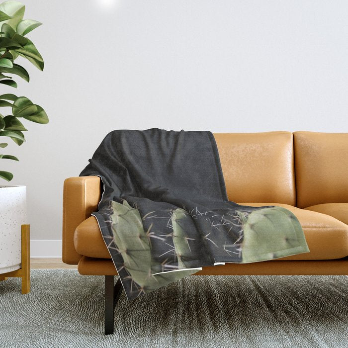 Cactus Throw Blanket Gallery Image 1