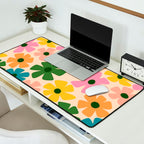 Retro Flower - Big Daisy Cream background Desk Mat Gallery Image 2