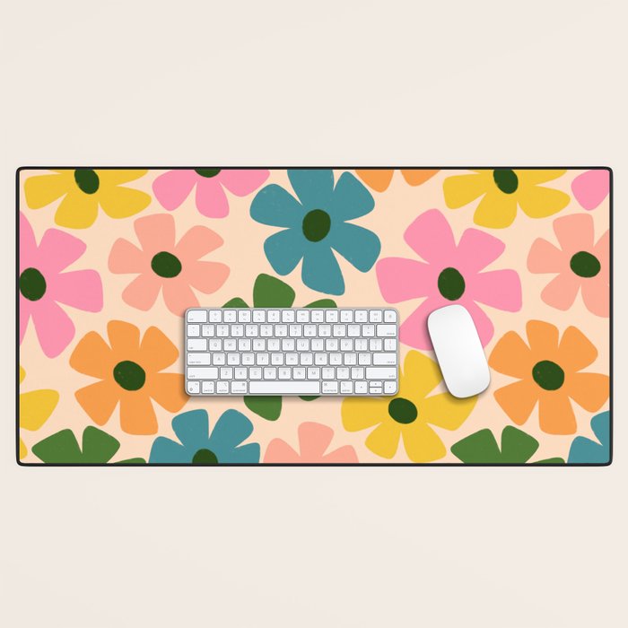Retro Flower - Big Daisy Cream background Desk Mat Gallery Image 1